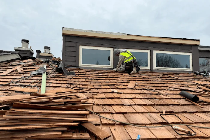 Politz Enterprises Roofing Inc. | Roofing, Siding & Gutters Picture 9