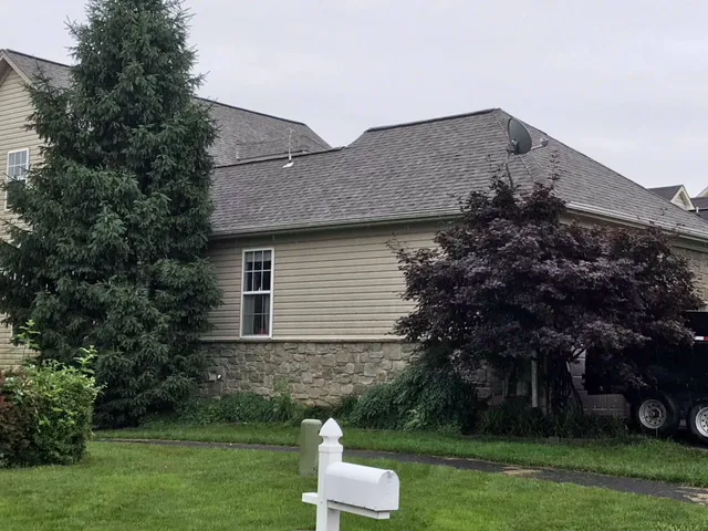 Summit Roofing Contractors Picture 3