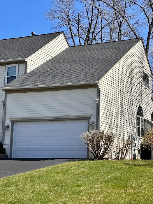 Roofers of Woodbridge Picture 5