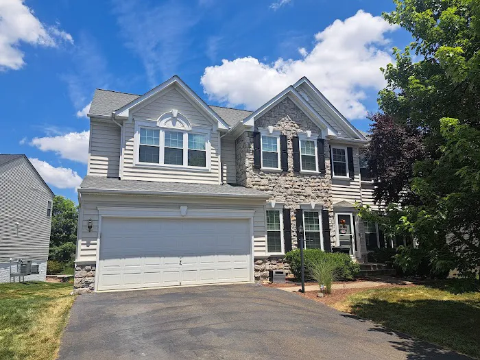 STORMGUARD ROOFING Picture 3