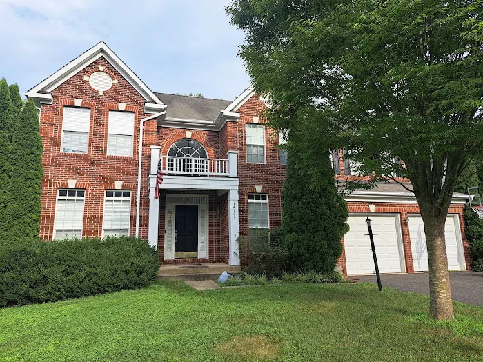 STORMGUARD ROOFING Picture 1