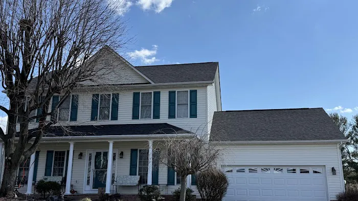 Jesus Roofing LLC Picture 2