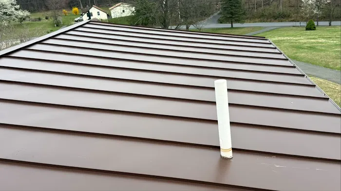 Jesus Roofing LLC Picture 1