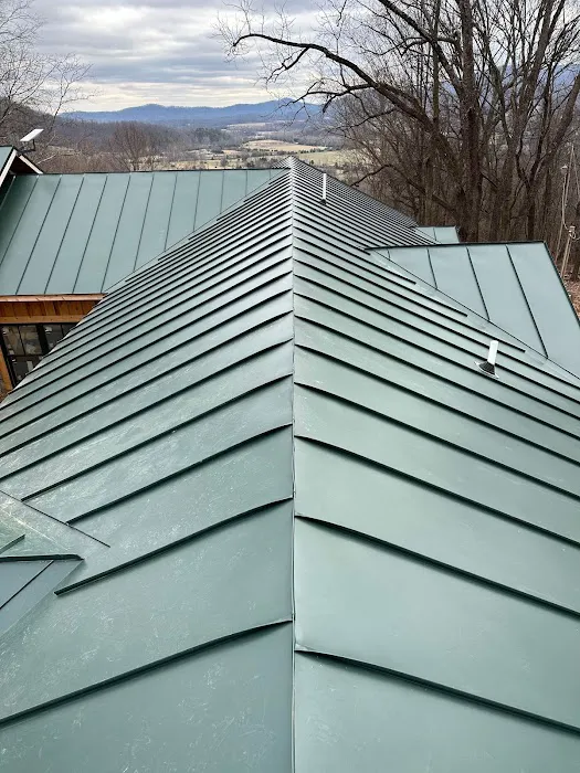 McGlothlin Roofing LLC Picture 4