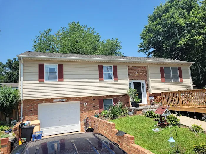 Peak Roofing Contractors Inc. Picture 1