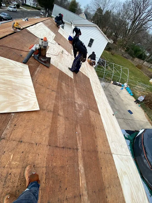 J&I Roofing LLC Picture 4