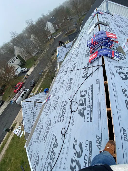 J&I Roofing LLC Picture 7