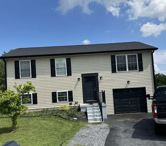 R&A Roofing LLC Picture 4