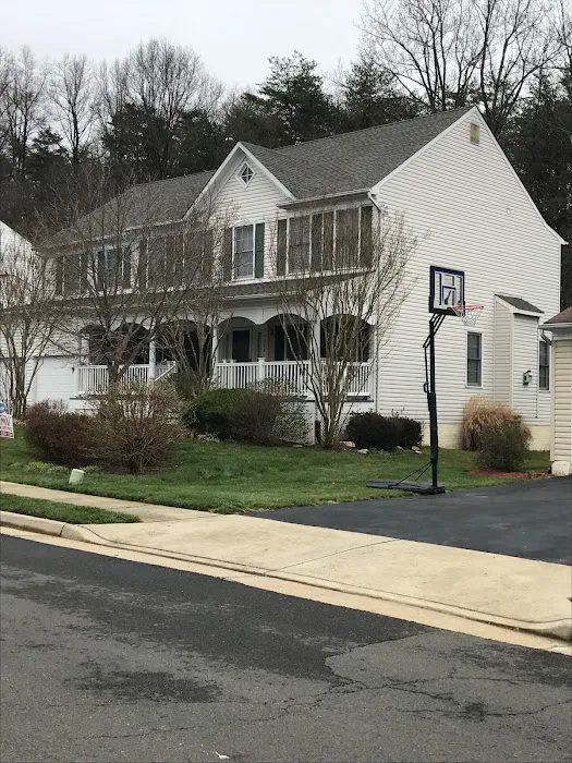 DMV Roofing LLC Picture 5