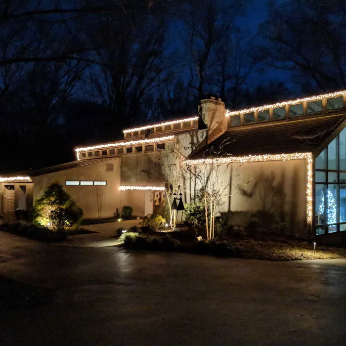 MacBeth Roofing & Exteriors Picture 7