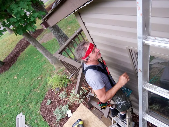 LAWSON ROOFING Picture 6