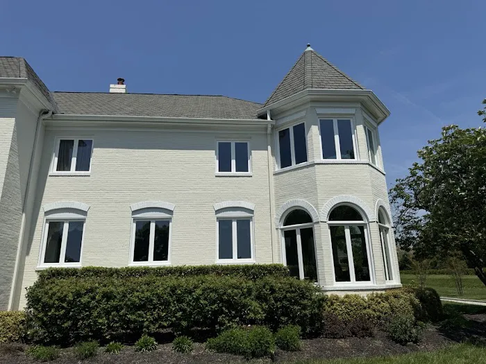 Presidential Exteriors Picture 7