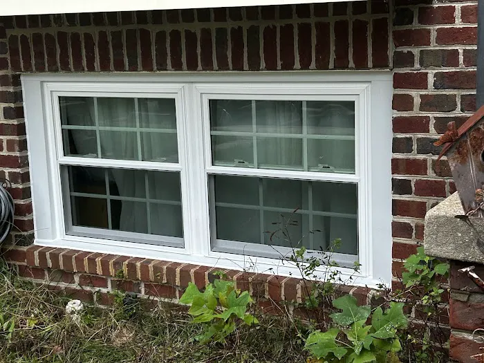 Presidential Exteriors Picture 3