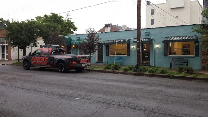 Mike's Roofing Picture 9