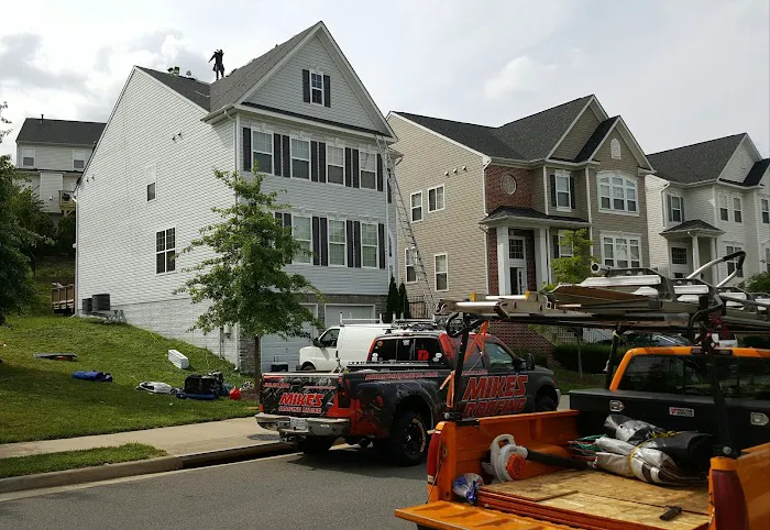 Mike's Roofing Picture 8