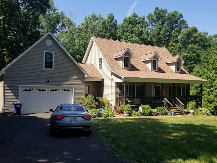 Mike's Roofing Picture 9