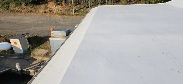 River Oakes Roofing Inc Picture 2