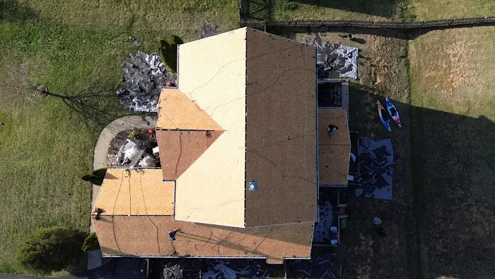 Veterans Choice Roofing Picture 1