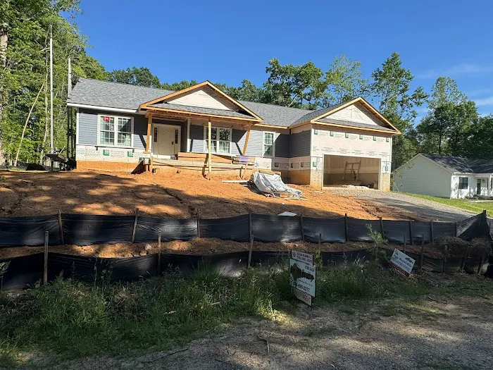 Monster Roofing and Siding LLC Picture 2