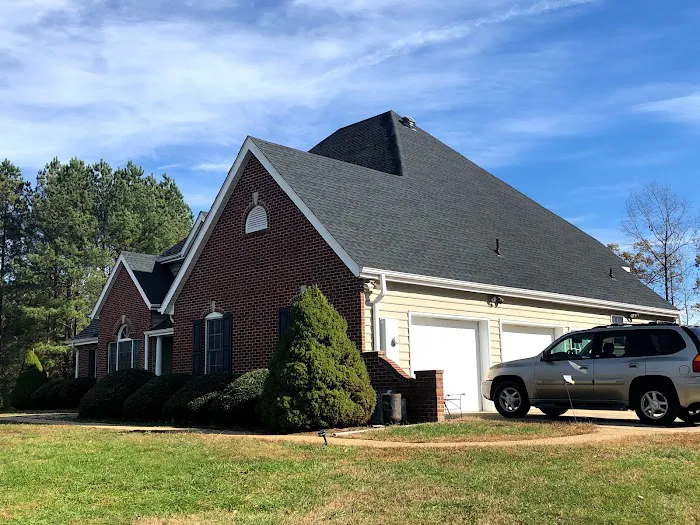 Apex Roofing, LLC Picture 1