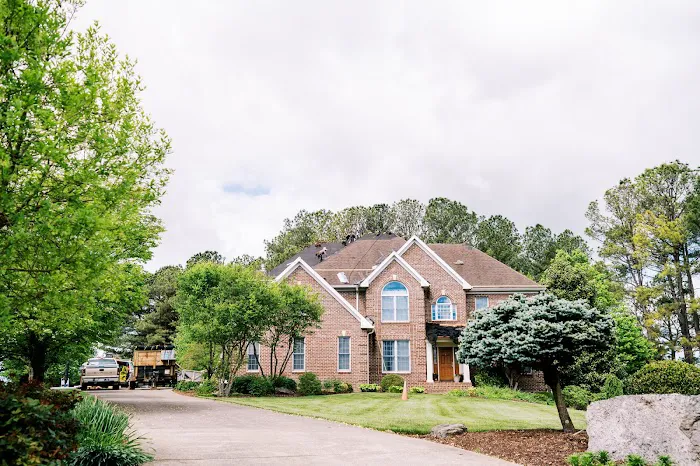 Valley Roofing & Exteriors Picture 7