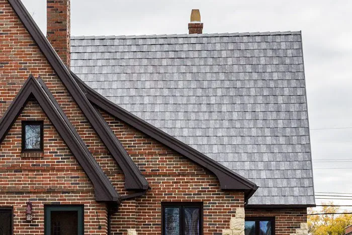 Valley Roofing & Exteriors Picture 10