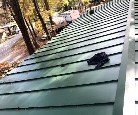 Joseu2019s Roofing Contractors Llc