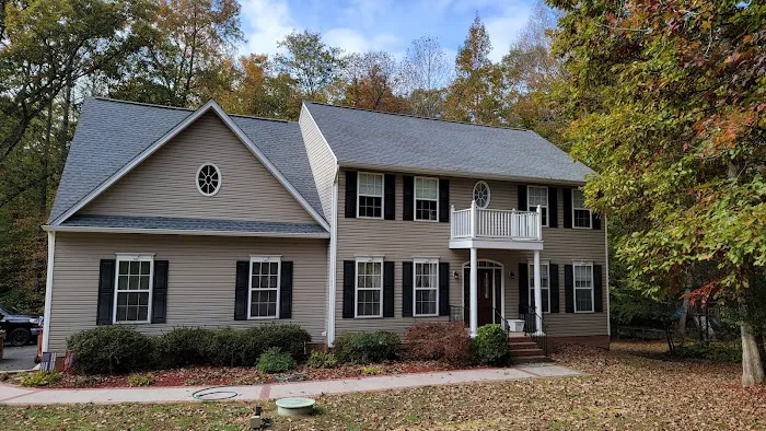 JM Roofing & Cleaning, LLC Picture 2