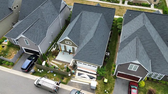 JM Roofing & Cleaning, LLC Picture 4