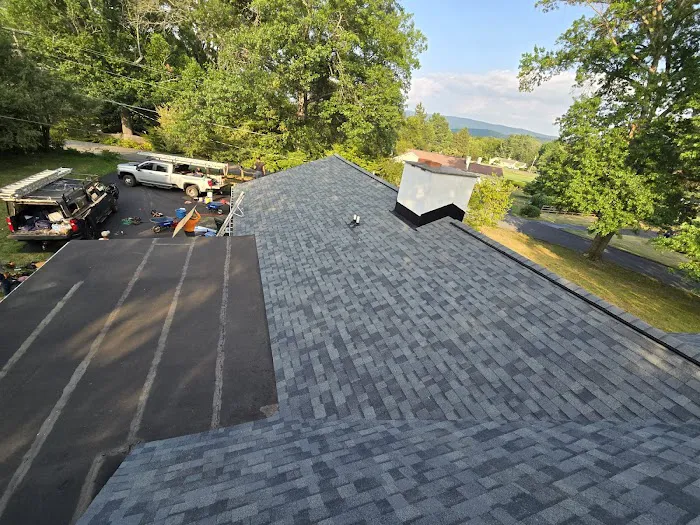 JM Roofing & Cleaning, LLC Picture 8