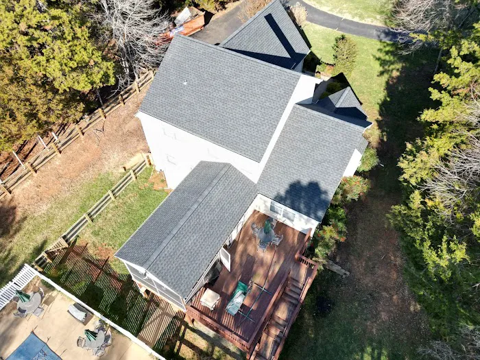 Lounsbury Roofing Picture 2