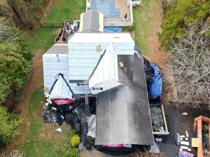 Lounsbury Roofing Picture 8