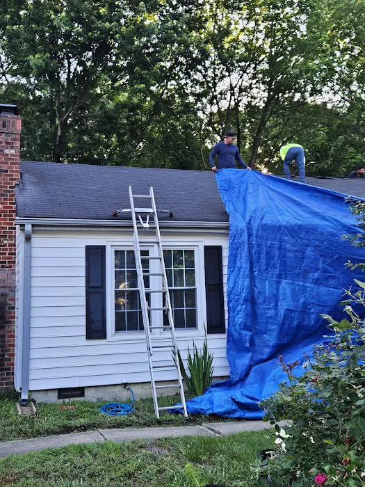 V& L Roofing LLC Picture 4