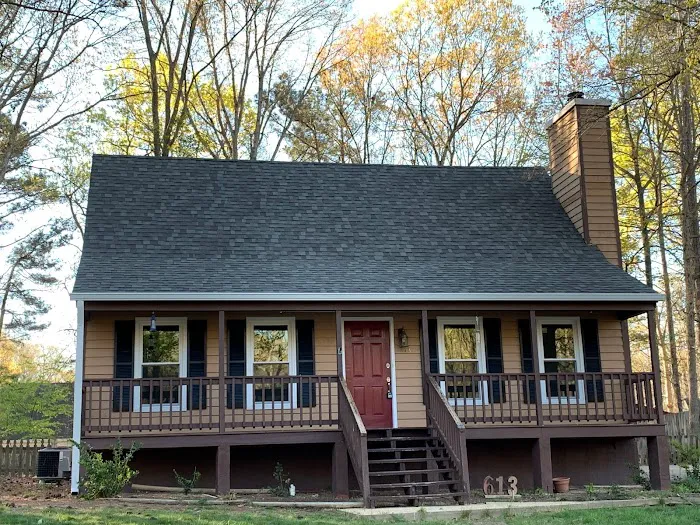 Supreme Roofing and Construction, LLC Picture 2