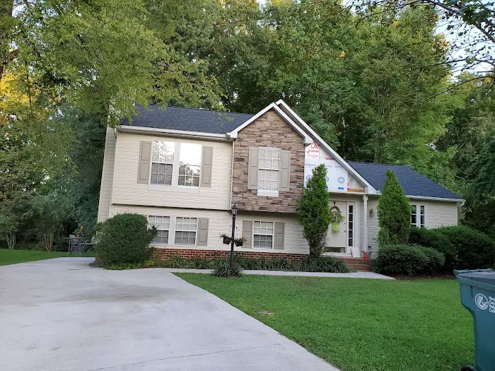 Four Brothers LLC Picture 5