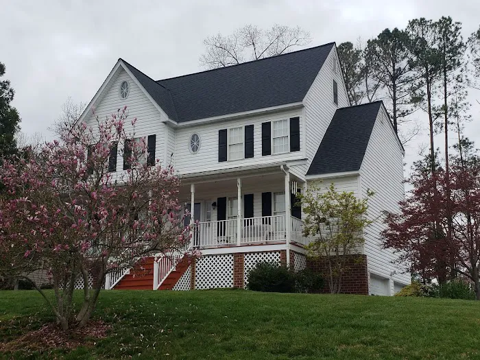 T&G Enterprise, LLC - Roofing, Siding, Gutters Picture 7