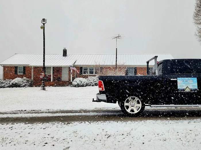 Four Seasons Roofing LLC Picture 2