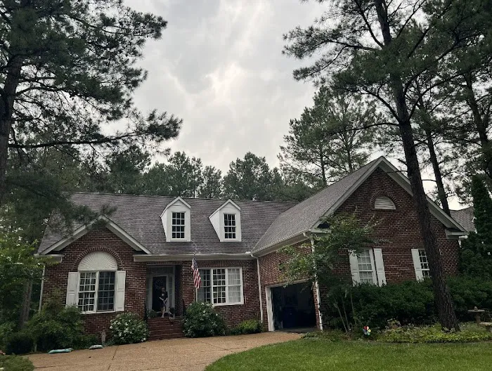 Velasquez Roofing LLC Picture 1