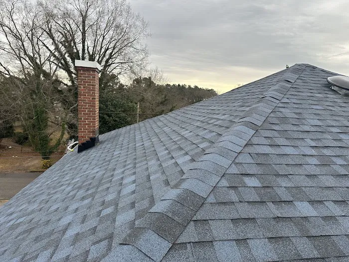 Velasquez Roofing LLC Picture 3