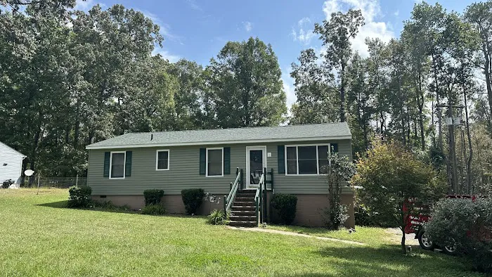 Velasquez Roofing LLC Picture 5