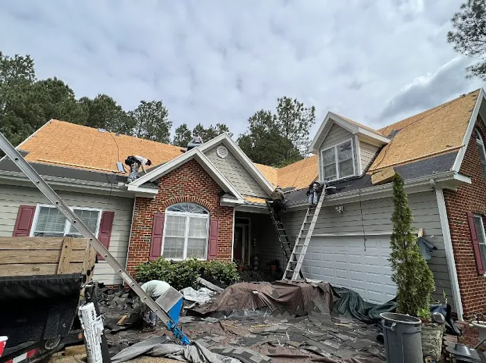 Velasquez Roofing LLC Picture 7