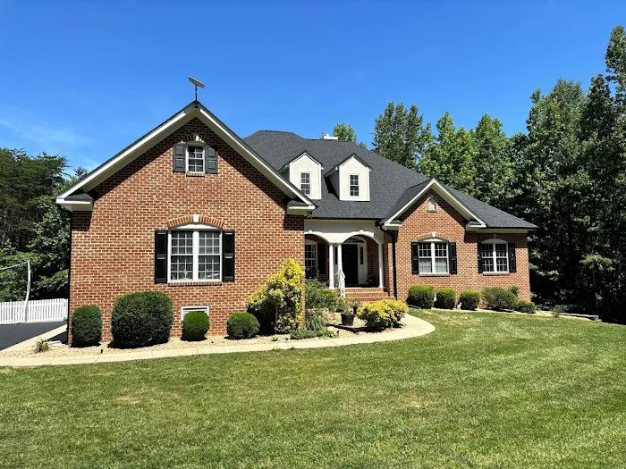 Absolute Roofing Picture 4