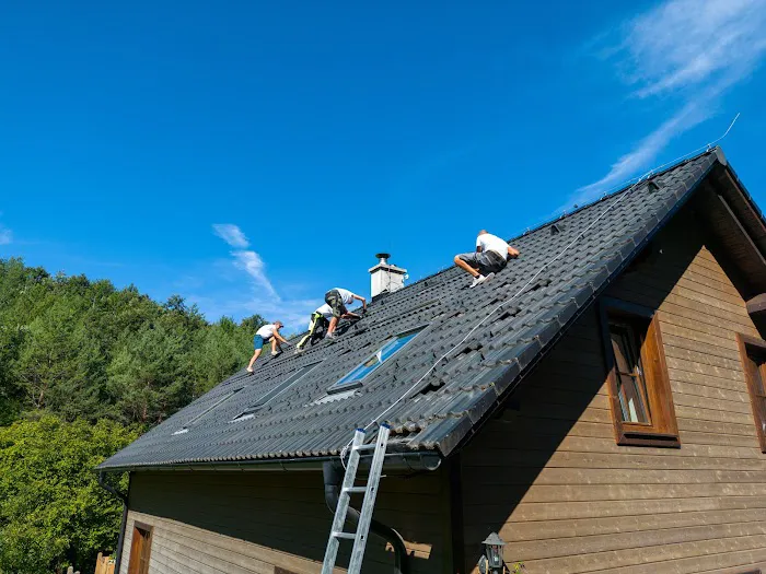 D&B Roofing Services Picture 1