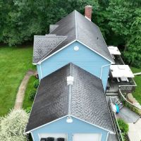 Nail'Em Down Roofing ico