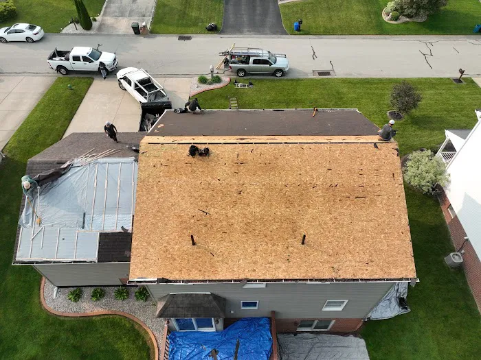 MHC Roofing LLC Picture 8