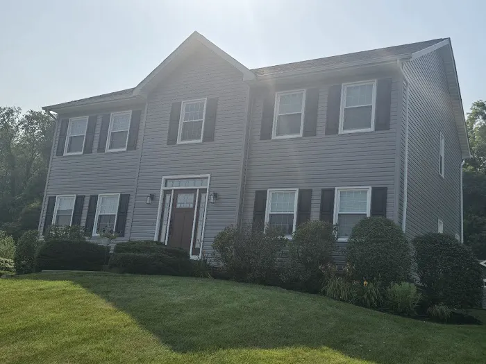 Whalen Exteriors Picture 2