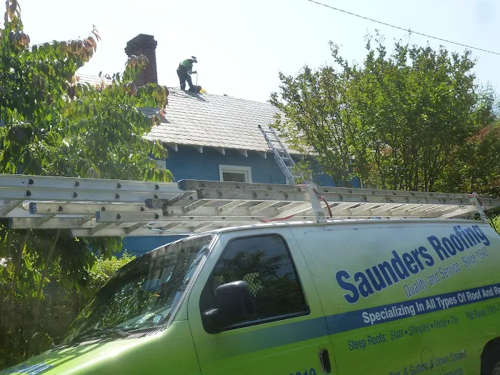 Saunders Roofing Co Picture 2