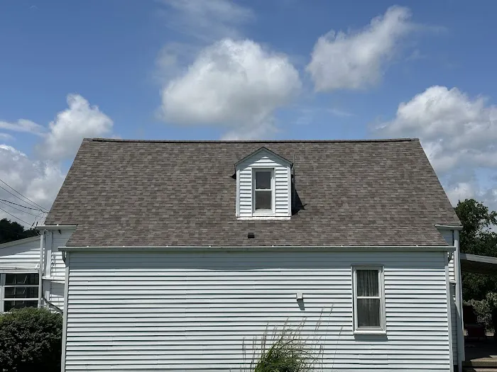 Hook Roofing and Remodeling, LLC Picture 7