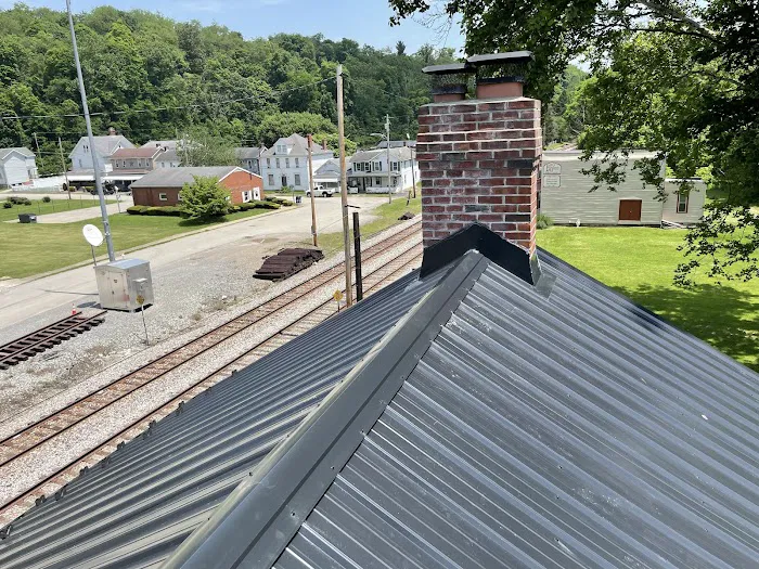 E&M Metal Roofing an construction LLC Picture 8