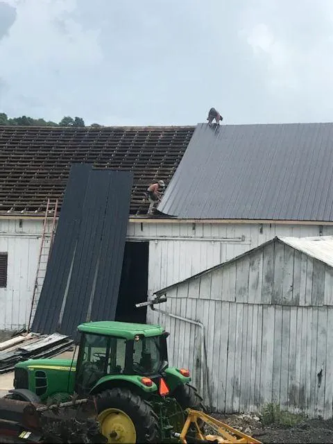 E&M Metal Roofing an construction LLC Picture 1